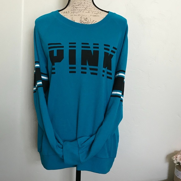 Victoria's Secret Sweaters - PINK Oversized Victoria secret sweater